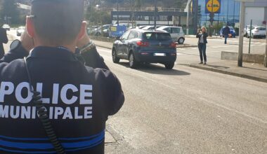 Le tribunal administratif suspend la peine prononcée contre l'un deux policiers municipaux de Grenoble sanctionnés