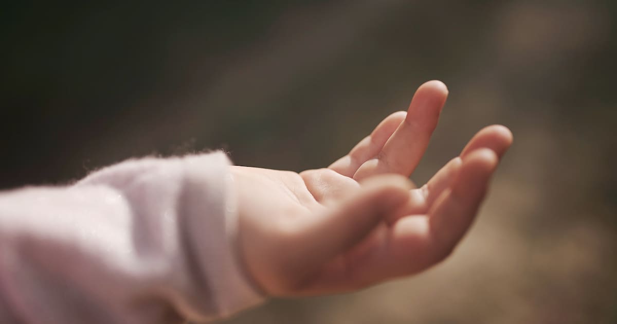 une infirmière et son conjoint mis en examen pour des violences sexuelles sur des nourrissons et complicité – Libération