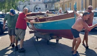 Entièrement restauré, le pointu Bavecca II a été remis à l'eau à Villefranche-sur-Mer