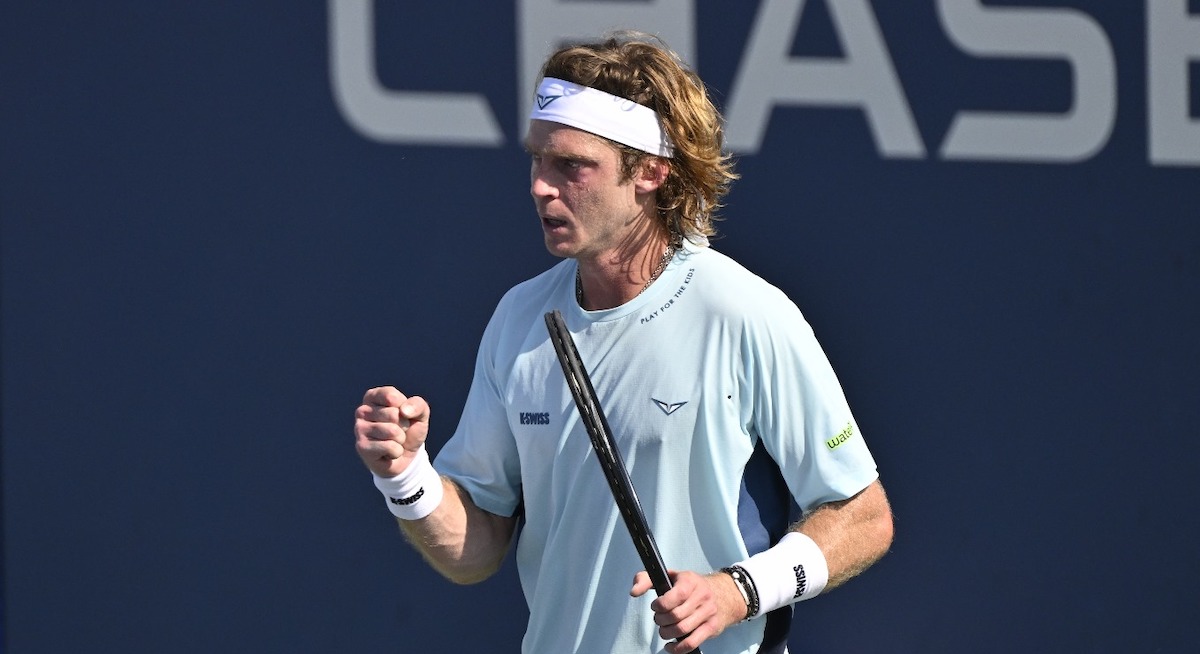 ATP > Fernando Vicente, entraîneur de Rublev sur le rôle de Safin : "Andrey souffrait d'une légère dépression, alors nous avons essayé de lui prescrire des médicaments, mais cela ne l'aidait pas. Marat lui a alors fait comprendre qu'il avait vécu un peu la même chose"