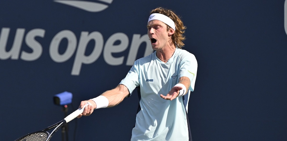 ATP > Le verdict étonnant de Fernando Vicente, entraîneur de Rublev : "Je dirais qu'Andrey a eu de moins bons résultats lorsqu'il était constamment discret, et qu'il n'était pas lui-même"