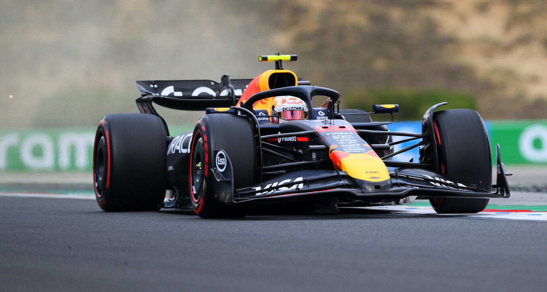 F1