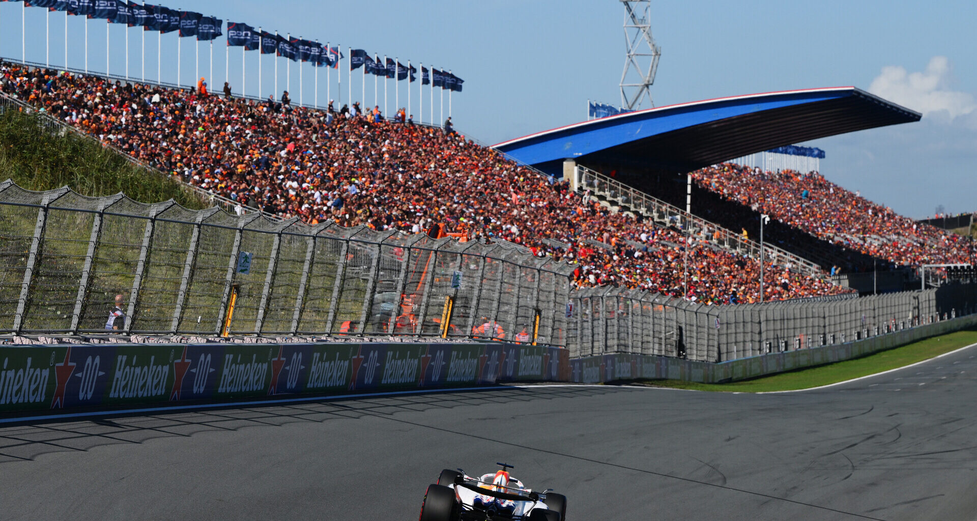 F1