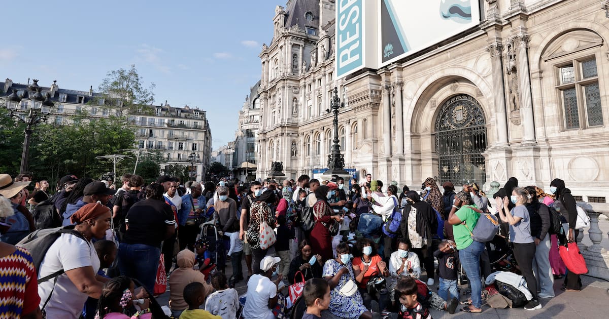 à Paris, une nouvelle action menée pour les exilés à la rue – Libération