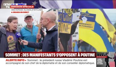"C'était gênant de voir notre président accueillir un criminel de guerre", s'opposent des manifestants américains à Anchorage en Alaska
