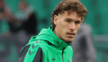 Le transfert de Conrad Harder capote, Rennes revient sur Lucas Stassin (Saint-Etienne)