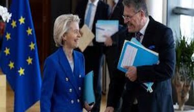 L'UE suspend ses contre-mesures douanières contre les États-Unis