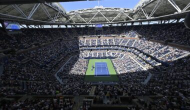 US Open > Pam Shriver perd la tête : "Je comprends la tradition des hommes jouant 3 sets sur 5 dans les tournois majeurs mais nous devons adopter un format plus court. J'espère que Ben et Novak vont bien".