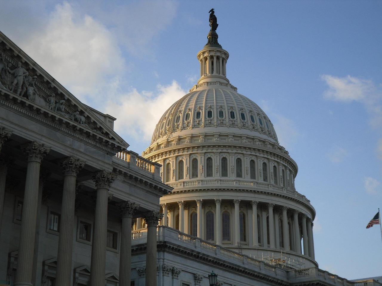 USA : les milliards des droits de douane partent à la dette