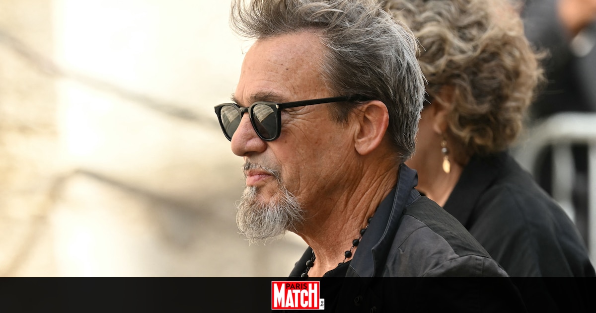 Un proche de Florent Pagny donne des nouvelles de l'état de santé du chanteur : "Il n'est pas en rémission"