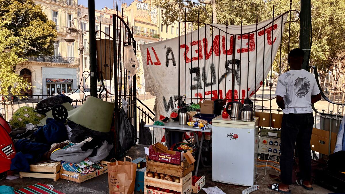 « Marseille, que fais-tu ? » : 40 jeunes migrants à la rue interpellent les autorités