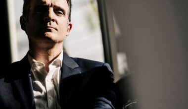 Eric Piolle persiste et signe dans sa croisade contre les «ghettos de riches» – Libération