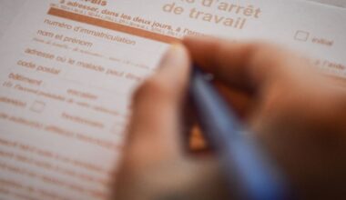 Arrêts de travail «injustifiés» : une désinformation orchestrée - Libération