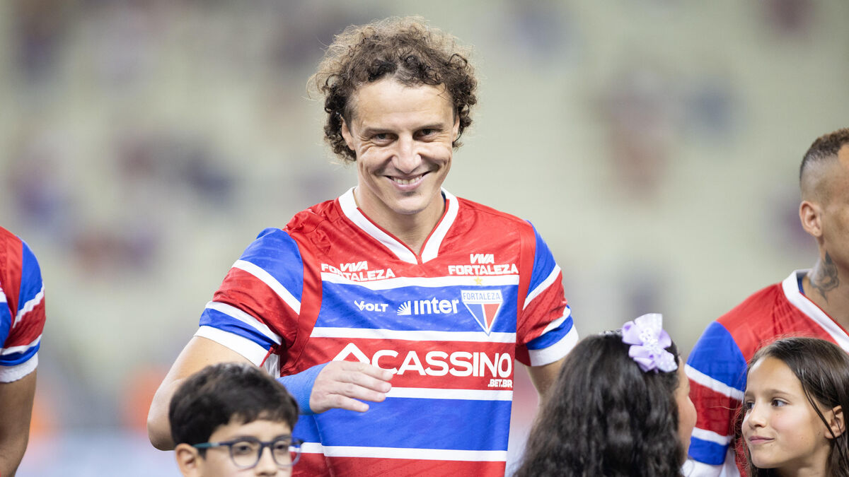 Mercato : David Luiz l’ancien défenseur du PSG rejoint le championnat chypriote