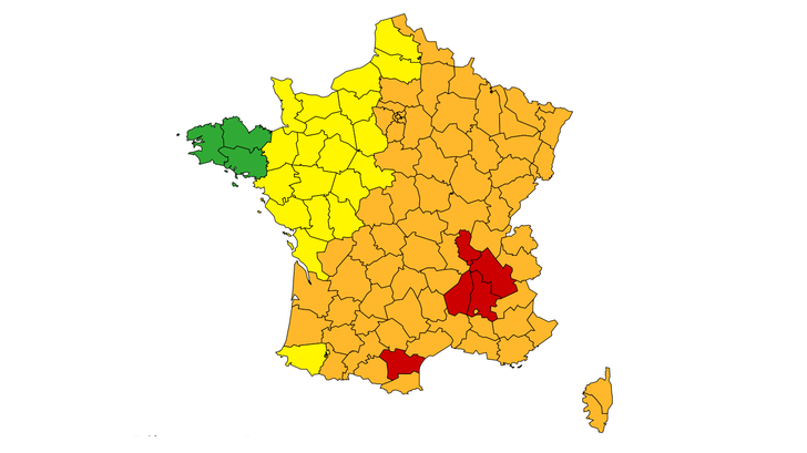 La vigilance rouge canicule est maintenue dans cinq départements pour ce mercredi 13 août et jusqu’à jeudi 6 heures.
