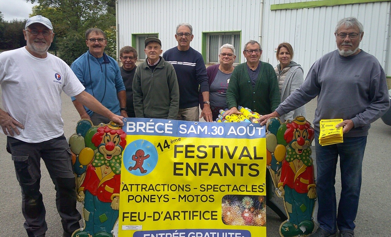 un festival pour enfants avec un feu d'artifice ce week-end