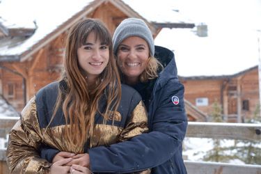 Thaïs Alessandrin et sa mère Lisa Azuelos au Festival