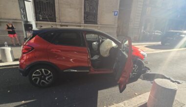 cette borne d'accès déjà percutée à trois reprises