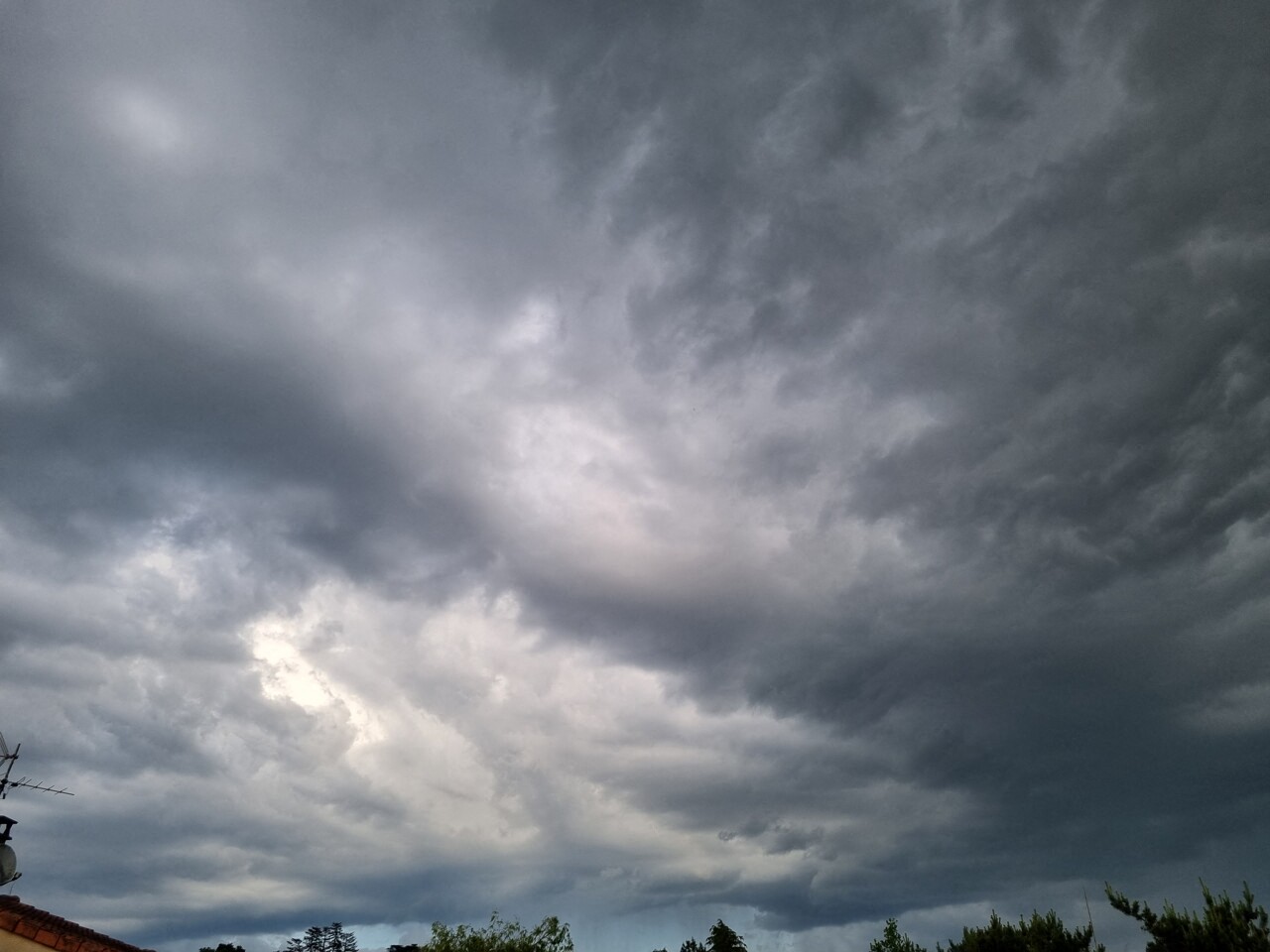 la Haute-Garonne bascule en alerte orange aux orages (et à la canicule)