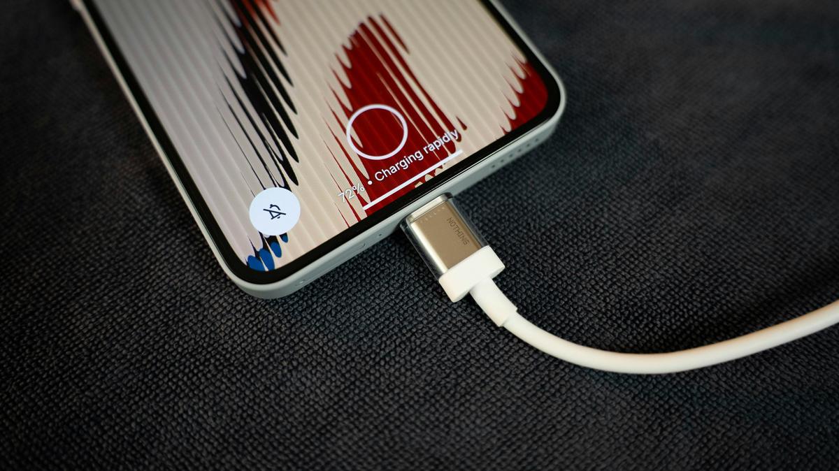 Cette astuce toute simple permet de recharger votre smartphone beaucoup plus vite
