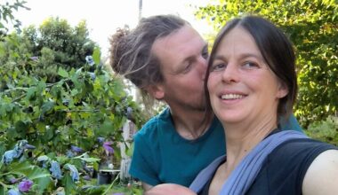 "L’amour est dans le pré" : Anaïs, l’agricultrice au prétendant muni d’une pelle et un un couteau, a accouché