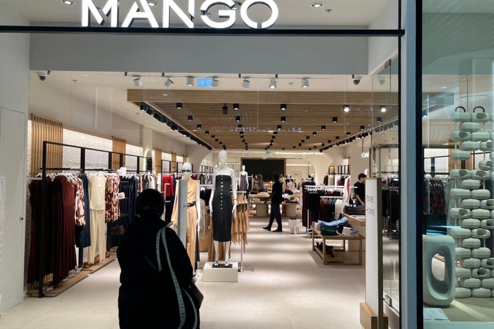 La boutique de vêtements Mango a rouvert ses portes dans le centre commercial de Westfield La Part-Dieu