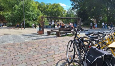 bientôt 70 arceaux à vélo supplémentaires installés sur la place d'Austerlitz