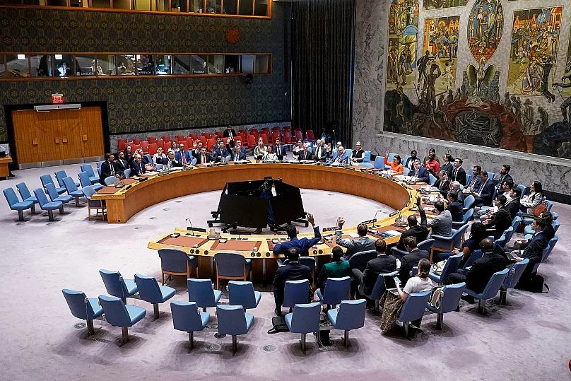 Le Conseil de sécurité des Nations Unies vote une résolution à New York, le 30 juin 2025.
