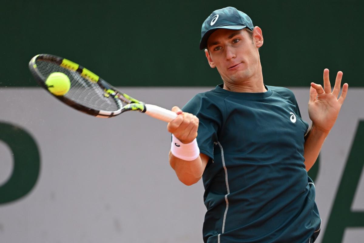 Valentin Royer vient à bout de Yunchaokete Bu au 1er tour de l'US Open - L'Équipe