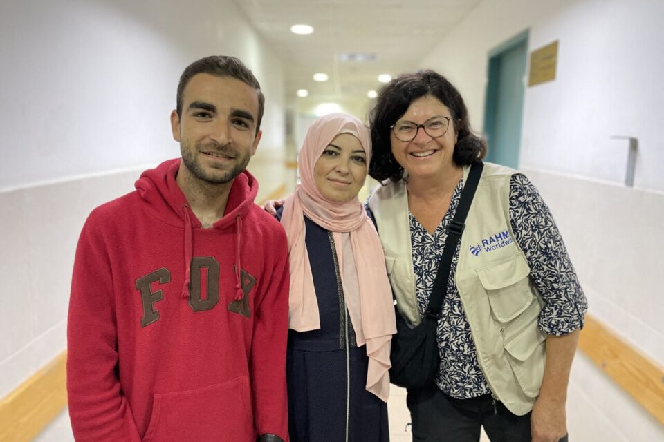Le 21 novembre 2024, Catherine a retrouvé Bashar et sa maman, Manar, à l’hôpital Nasser de Khan Younès.