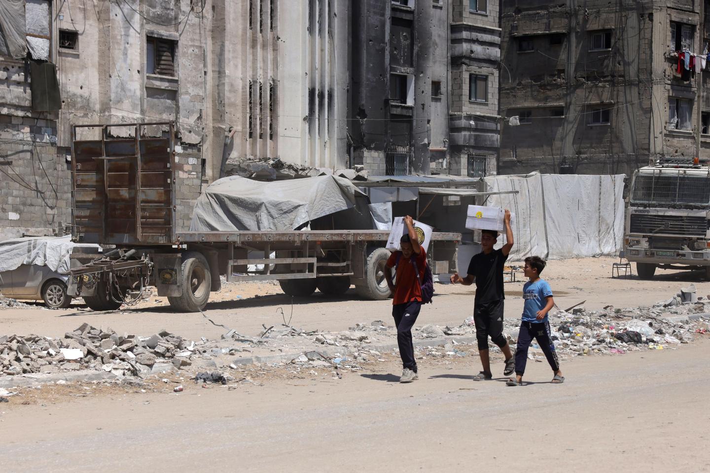 des fonctionnaires européens pressent l’Union européenne de faire davantage pour aider les Gazaouis