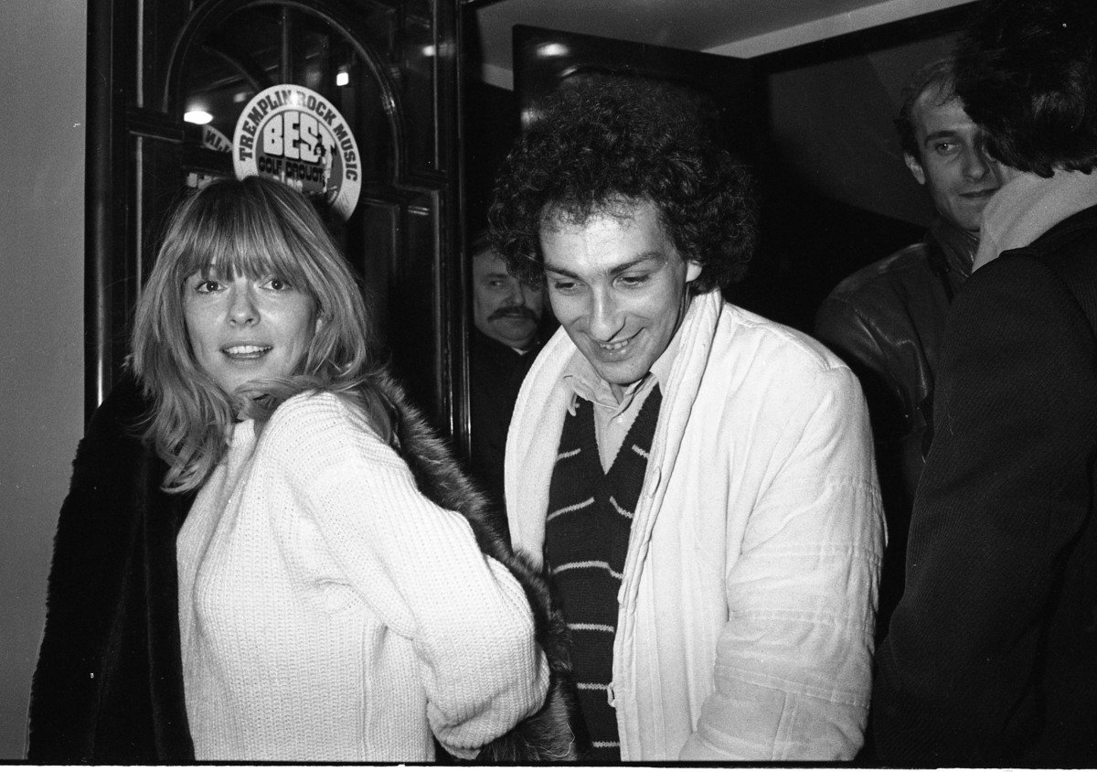 Johnny Hallyday, France Gall… “ils viennent tous mourir” en face de chez cette animatrice culte