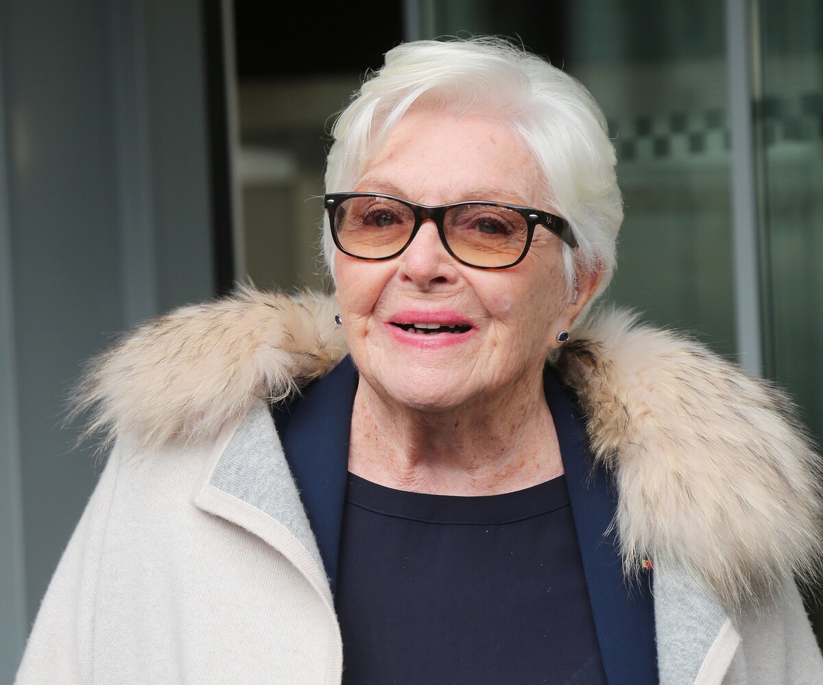 Line Renaud, physiquement diminuée à 97 ans : ces images qui font mal au cœur