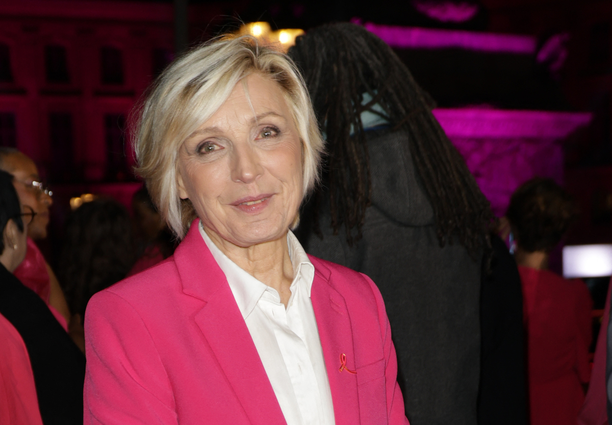 un mois de juillet pourri ? Evelyne Dhéliat remet l’églis ...