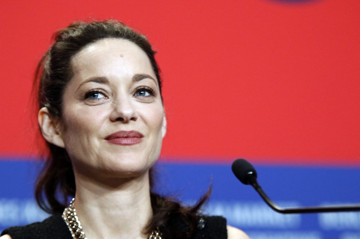 Marion Cotillard blonde platine : séparée de Guillaume Canet, elle fait une métamorphose complètement givrée