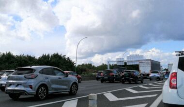 un bouchon se forme à l'heure des grands départs