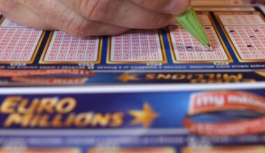 « Immense excitation »… Il survit au cancer et annonce à son fils qu’il a gagné un million au Loto
