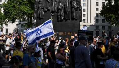des centaines de personnes défilent à Londres pour réclamer la libération des otages à Gaza