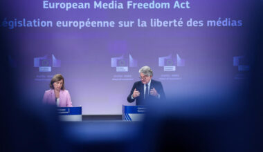 la nouvelle loi de l’UE sur la liberté des médias saluée face aux pressions