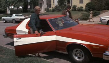 qu’est devenue l’emblématique Ford Gran Torino rouge et blanche de la série ?