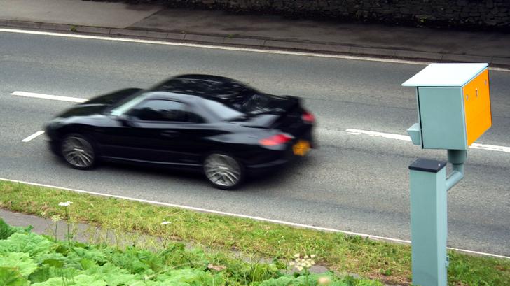 Une voiture a été flashée à plus de 300 km/h en Allemagne fin juillet. (photo d’illustration)