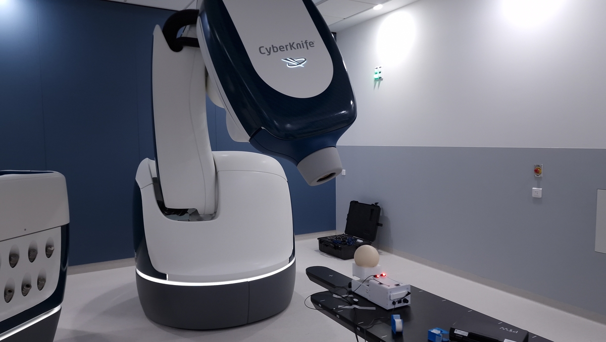 Traiter le cancer avec un robot : cet hôpital français l’a fait