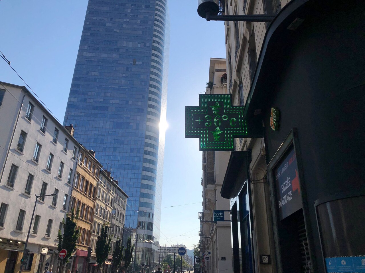 fin de la vigilance rouge dans le Rhône ce jeudi, mais le temps va rester brûlant