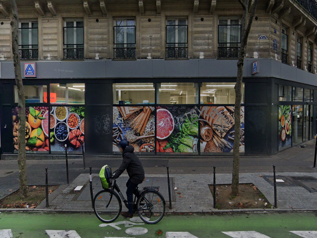 Violent braquage d'un magasin Aldi à Paris, les employées séquestrées plusieurs heures