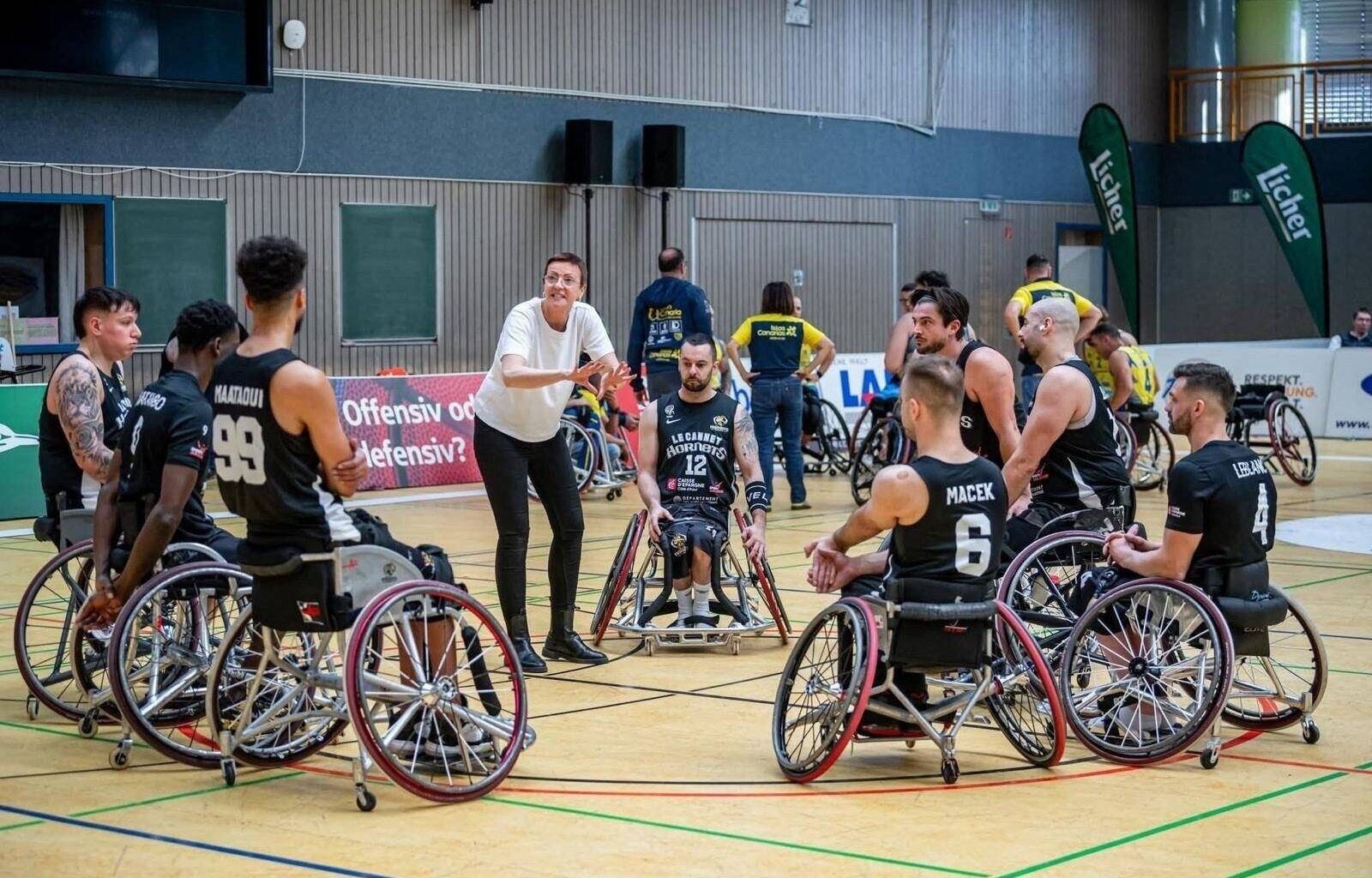 "Je suis à ses côtés, sur le terrain cette fois": Nancy Paquet devient adjointe du coach des Hornets
