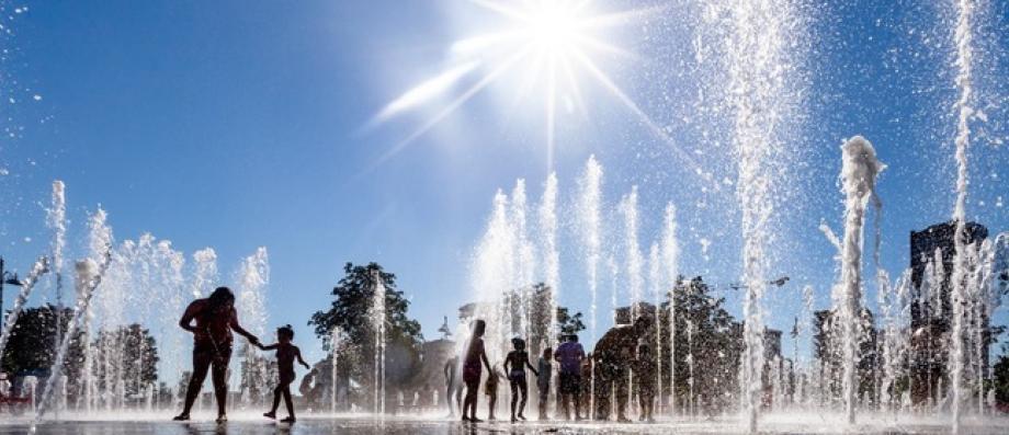 EN DIRECT - Météo: Six nouveaux départements placés en vigilance orange canicule demain - Onze départements sont désormais concernés par l'alerte - Découvrez la carte