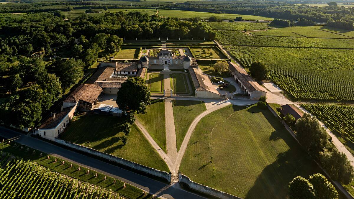 Le Château de Malle possède deux appellations : Graves et Sauternes - SpiritProd33