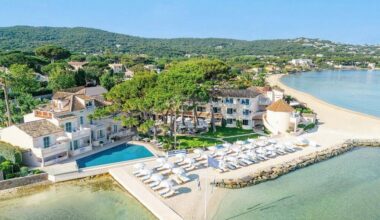 200 millions d'euros pour s'offrir le Cap Estel: maisons, hôtels, domaines vinicoles, parfumeries... quels sont les biens de Bernard Arnault et de LVMH sur la Côte d’Azur?
