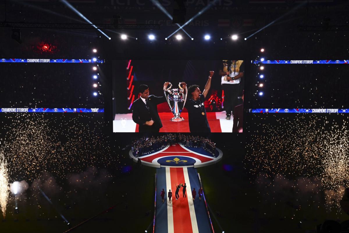 trois mois après, le PSG fait son retour au Parc des Princes pour une nouvelle soirée de célébrations