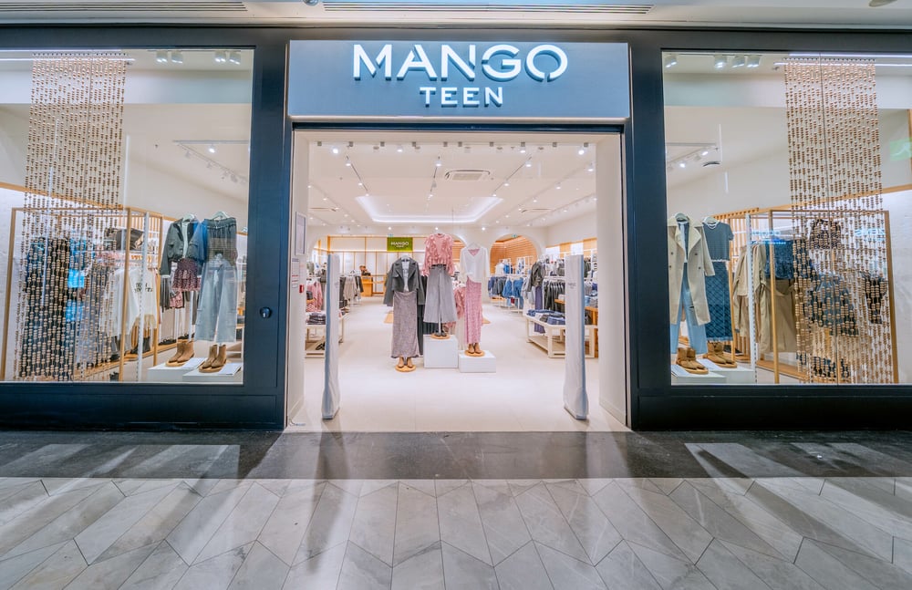 La devanture de ce nouveau magasin lyonnais